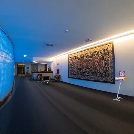بيت ضيافة Music Hall House *